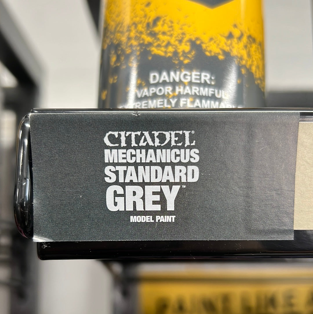 Citadel Colour Model Primer: Mechanicus Standard Grey